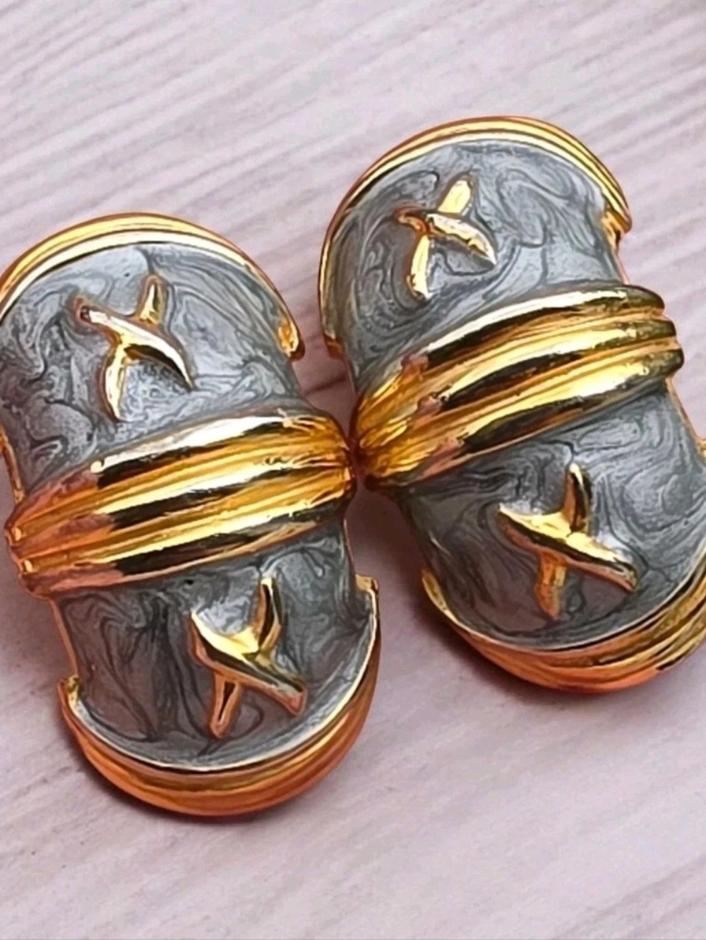 Vintage Signed Maresco Gray Enamel Half Hoop Clip On Earrings Goldtone